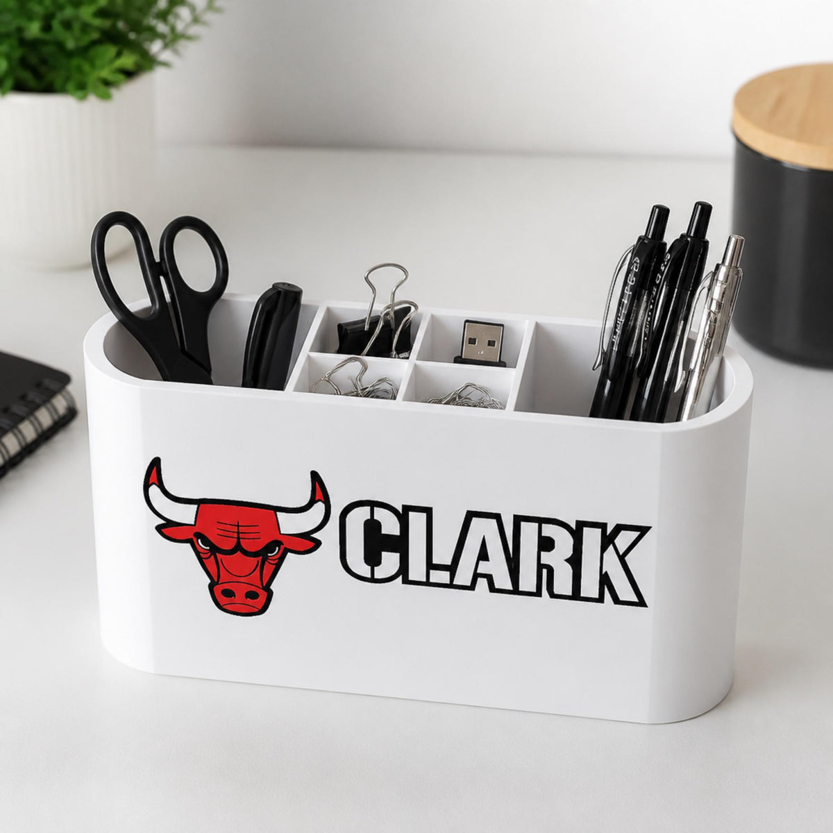 Personalized Chicago Bulls Desk Organizer